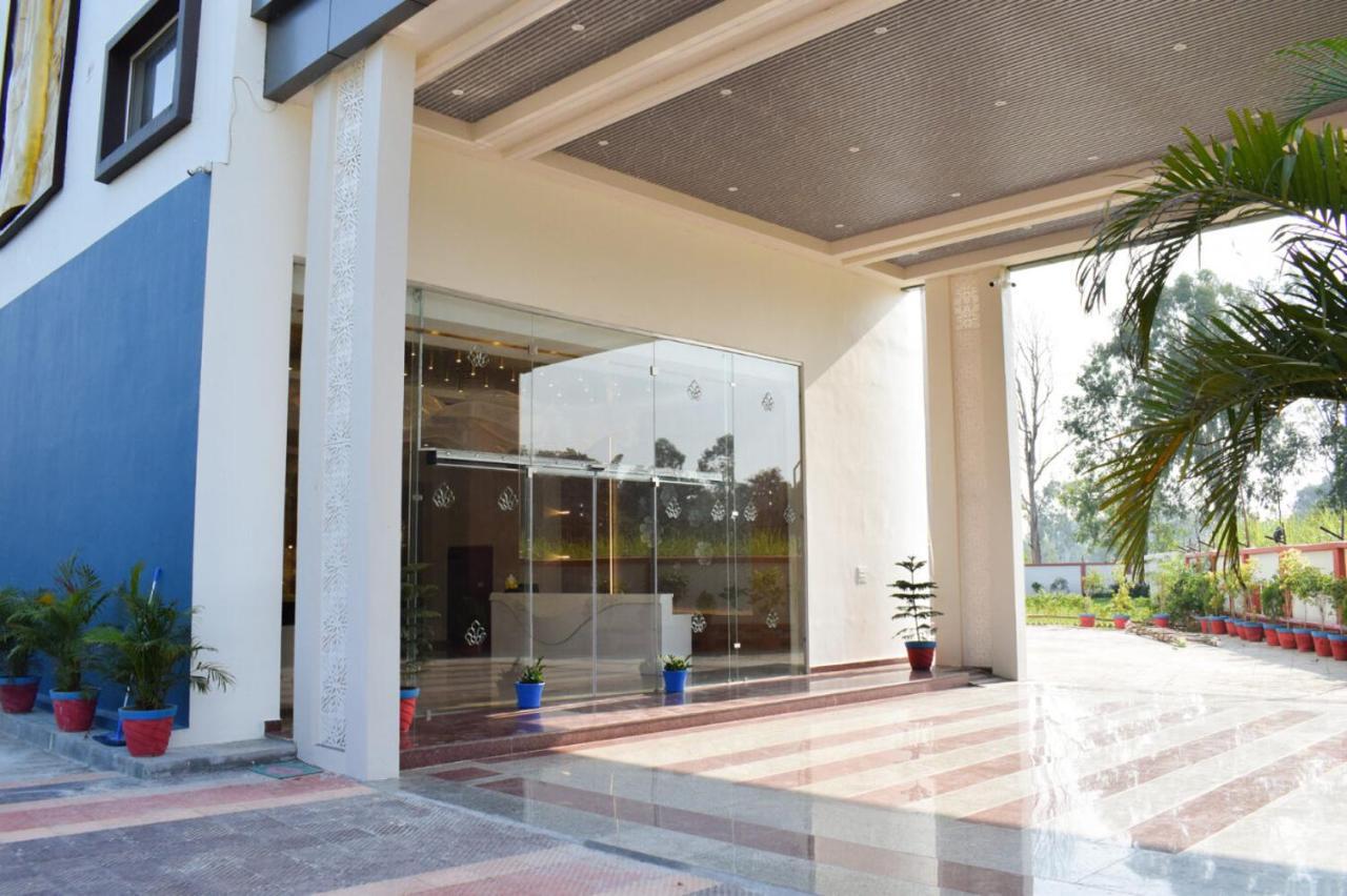 Tulip Inn Shravasti Bahraich المظهر الخارجي الصورة